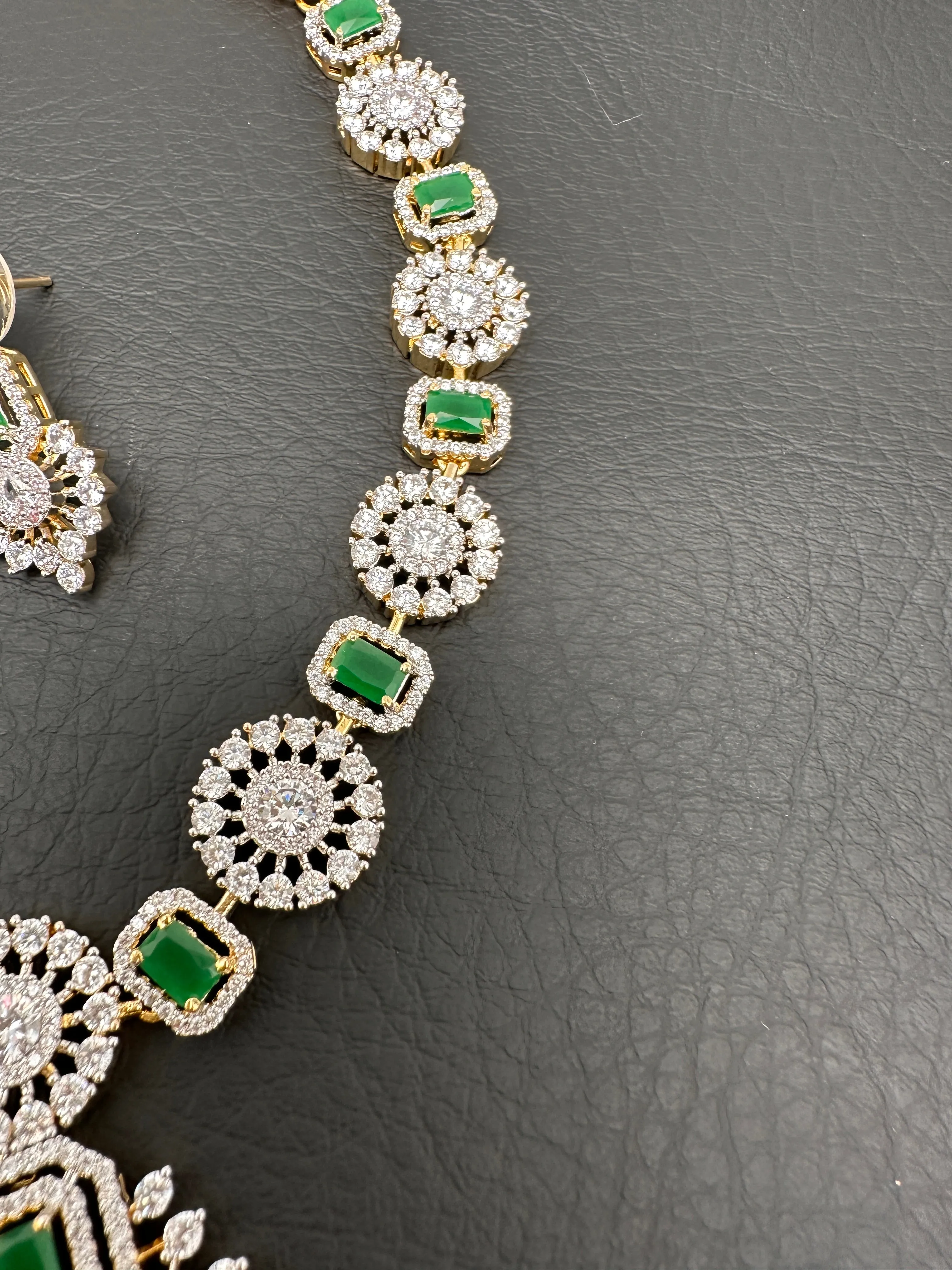AD Color Stone Dainty Necklace