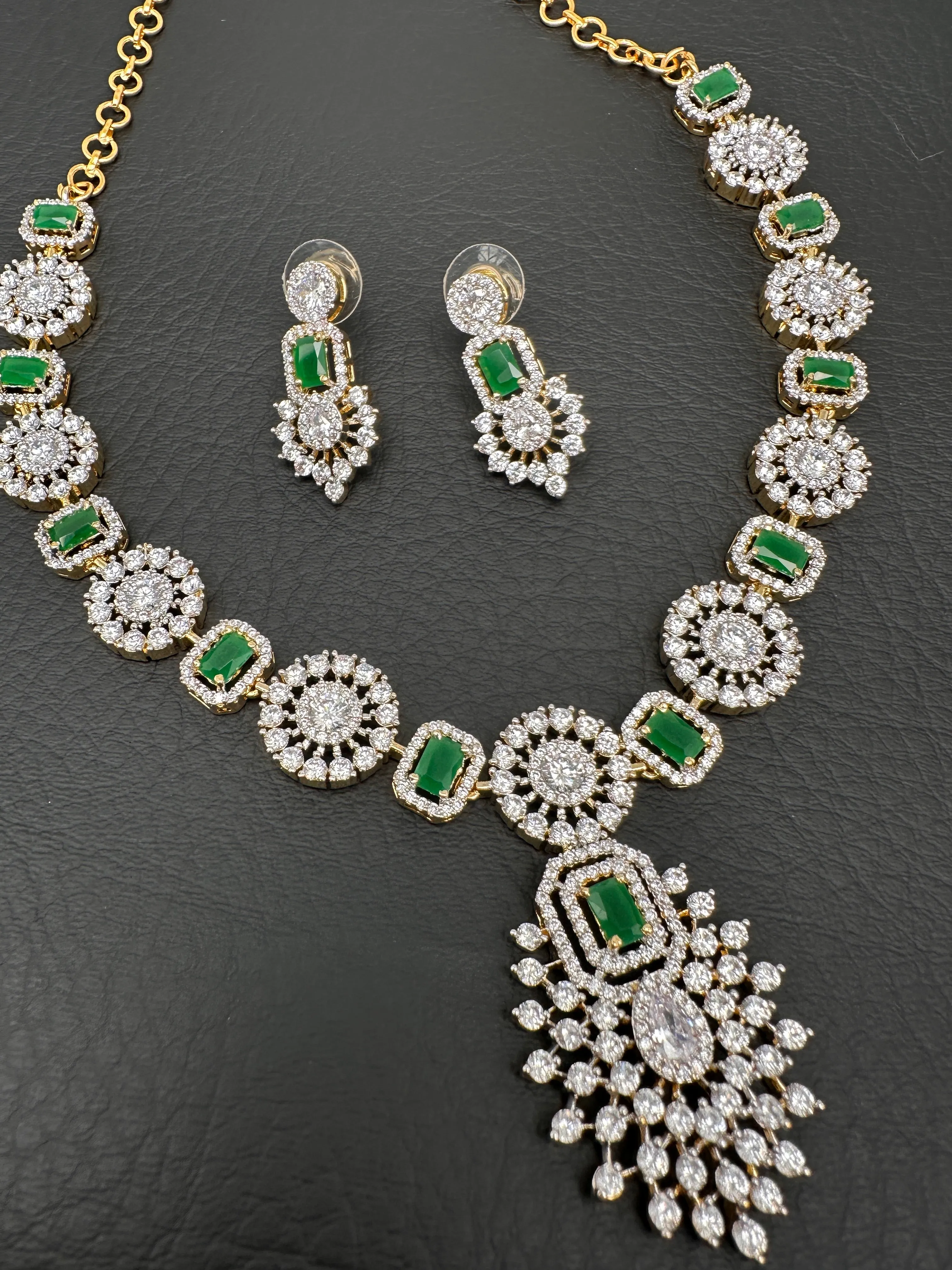 AD Color Stone Dainty Necklace