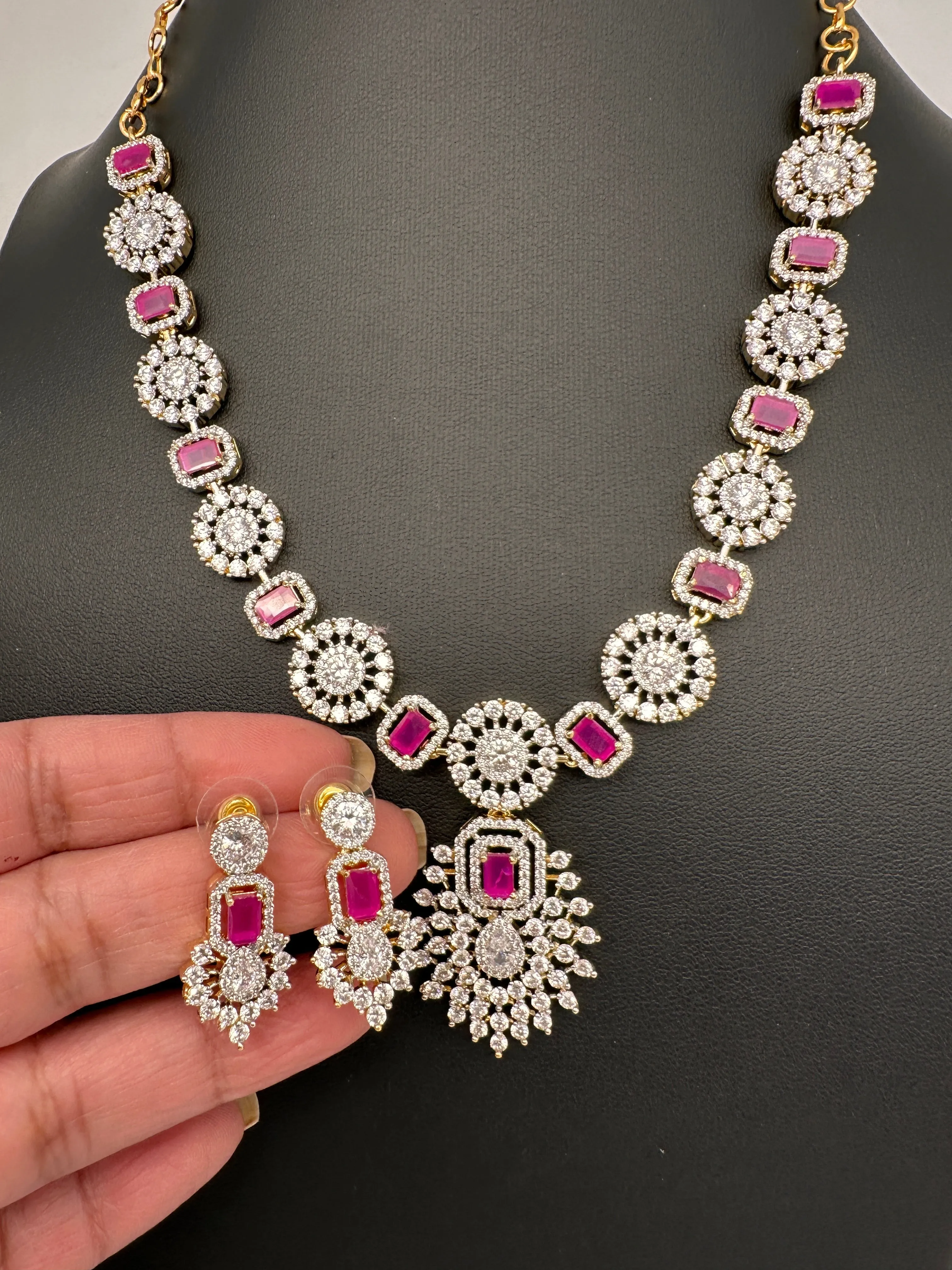 AD Color Stone Dainty Necklace