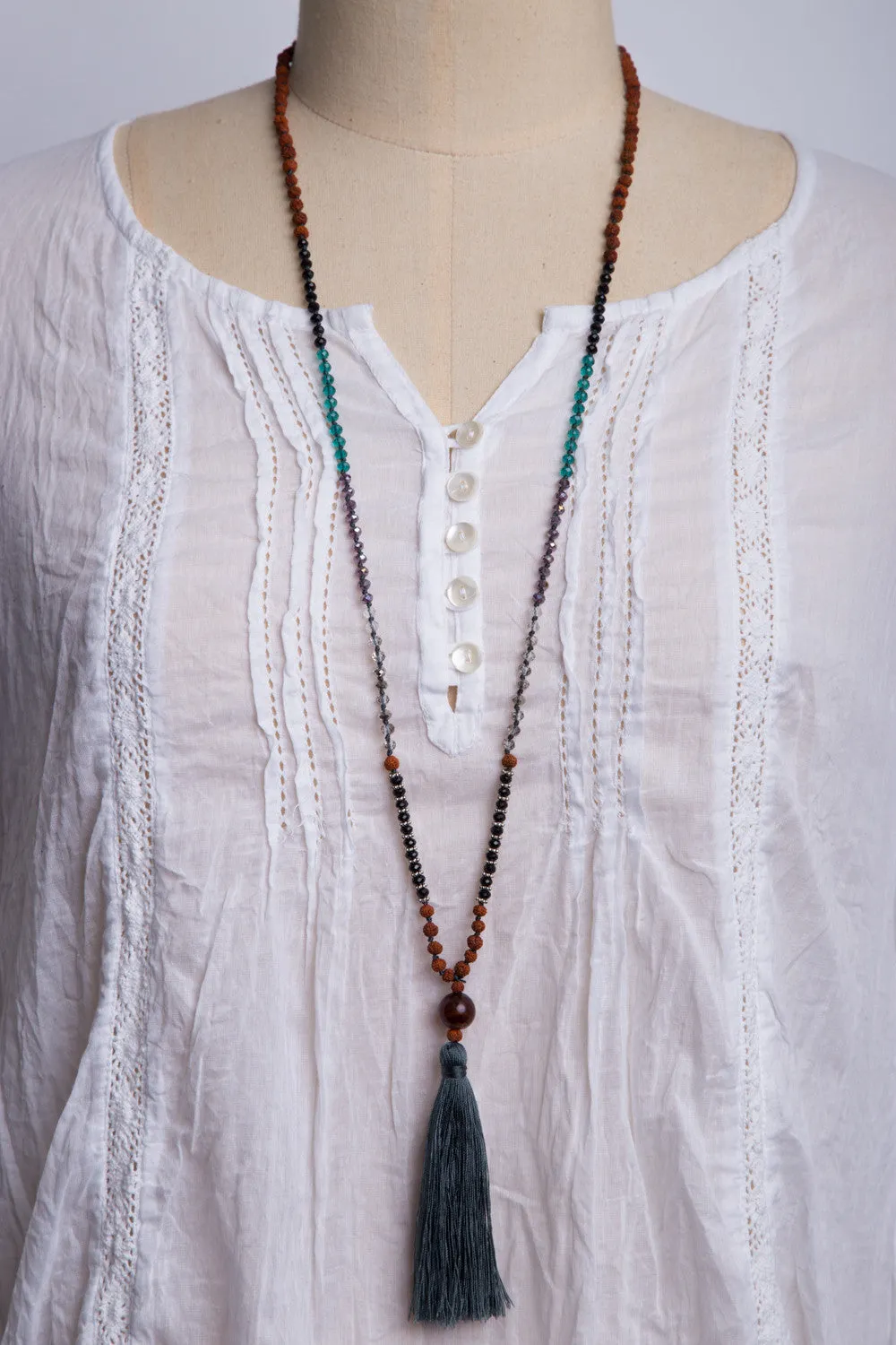 Bead Necklace (Sapphire)