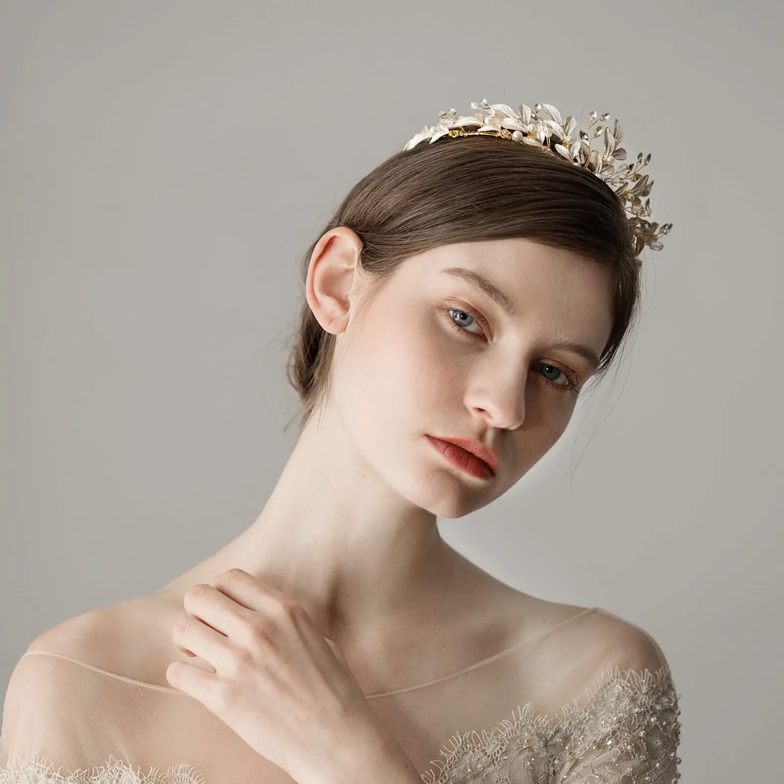 Golden Bride Crown Princess Headwear Wedding Hair Jewelry Vintage Headpieces