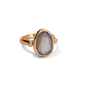 Pebble Ring, Moonstone, 9kt Yellow Gold