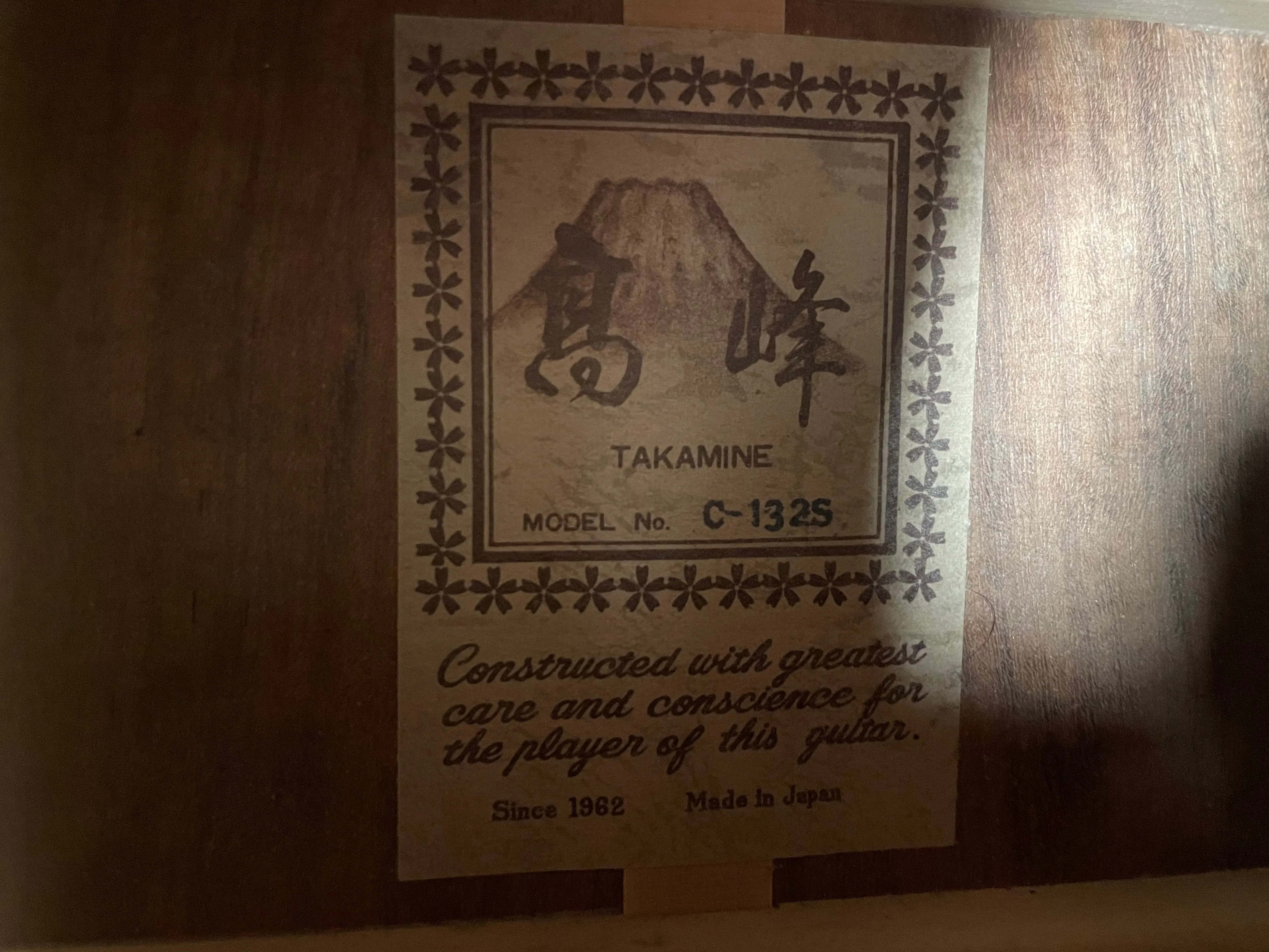 Takamine C132-S Classical Guitar Used