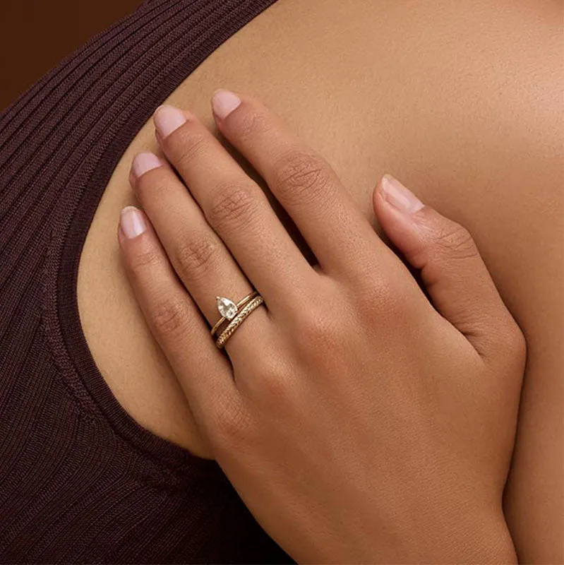 Teardrop Ring, White Topaz, Gold