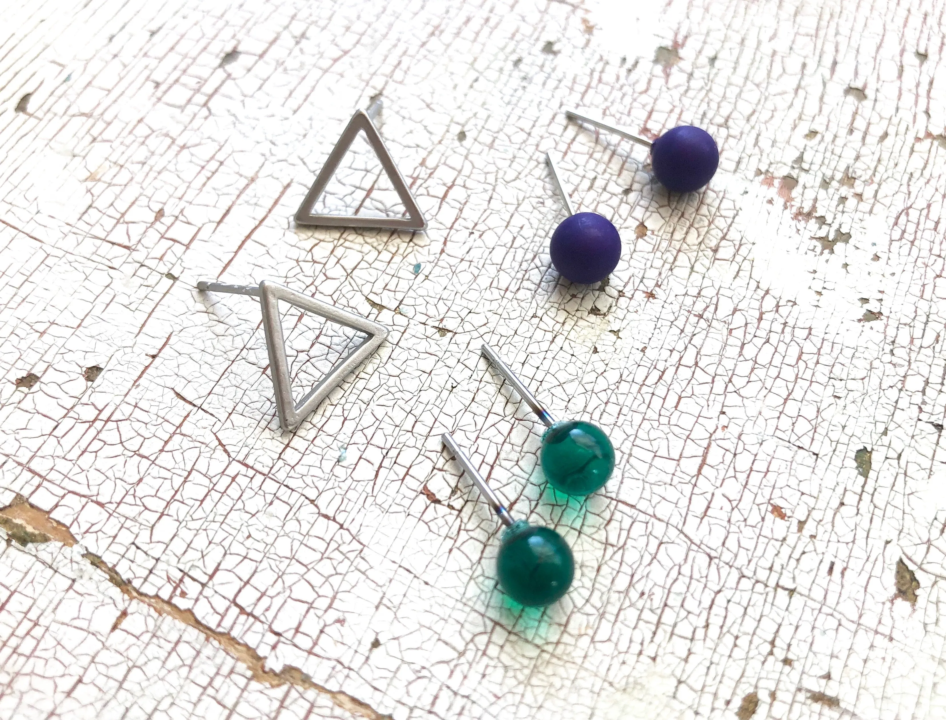 Tiny Emerald Blue & Frosted Silver Triangle Geo Stud Earrings Set
