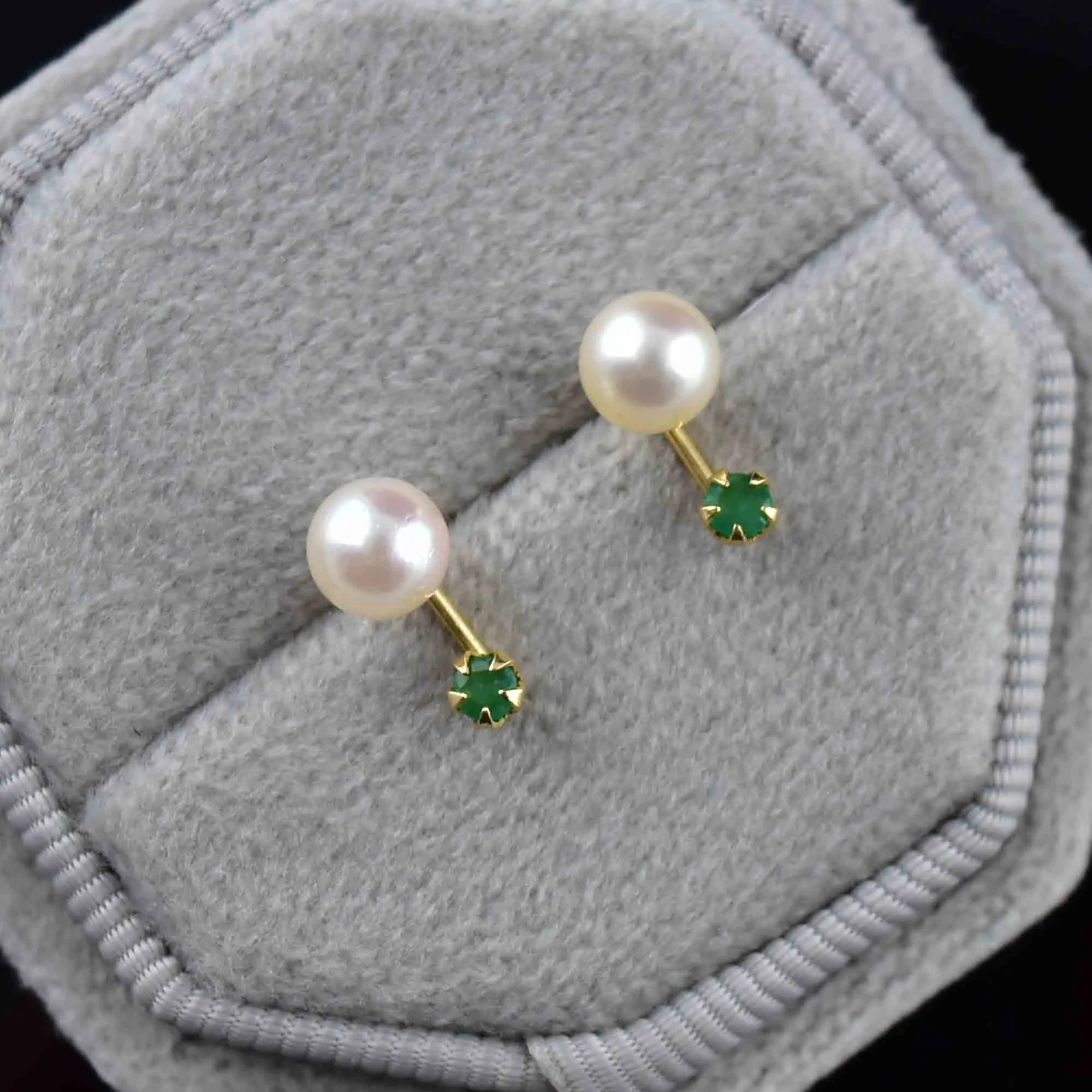 Vintage 14K Gold Emerald Pearl Stud Drop Earrings