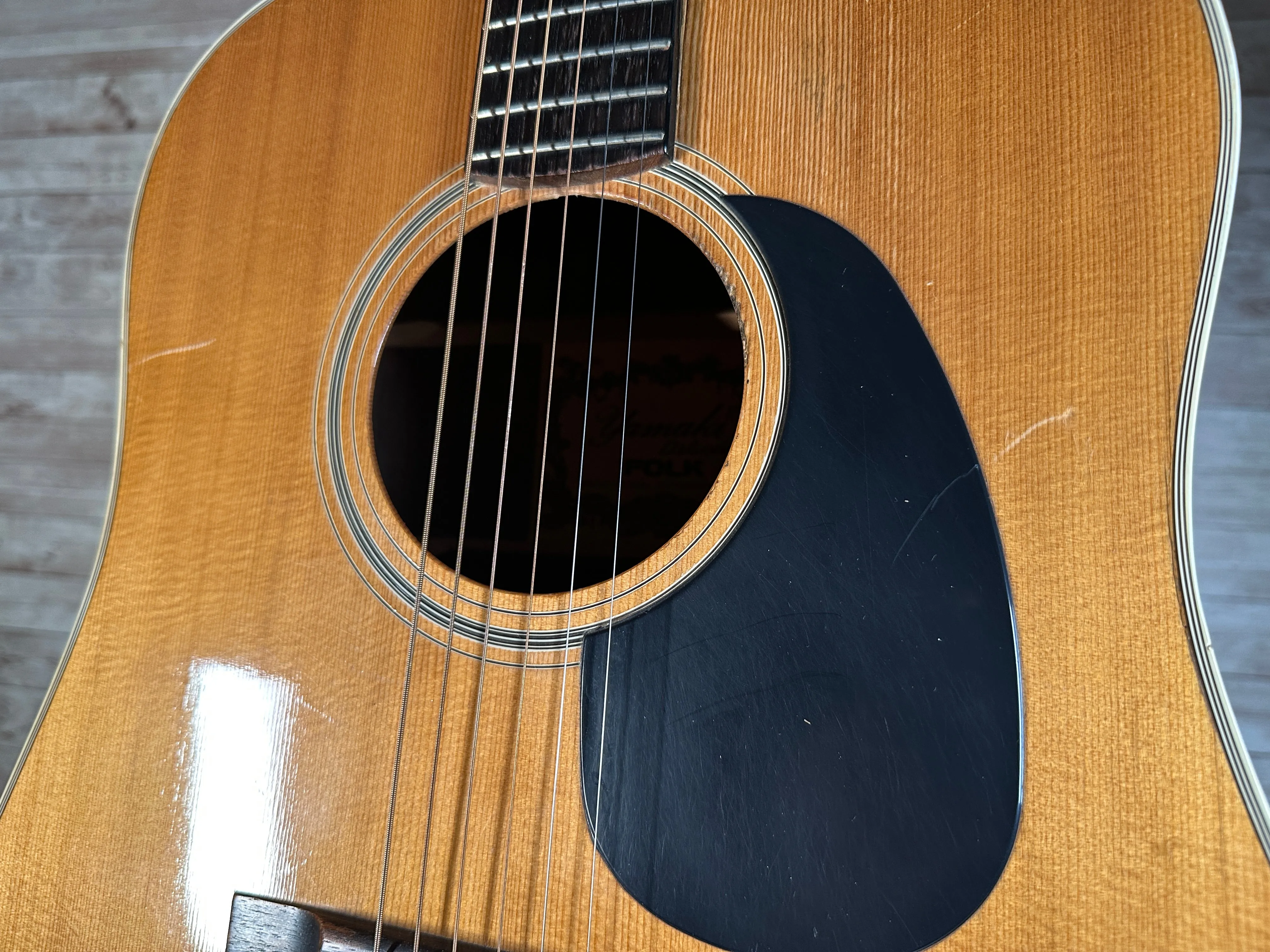 Yamaki AY333S Deluxe Folk Dreadnaught Used