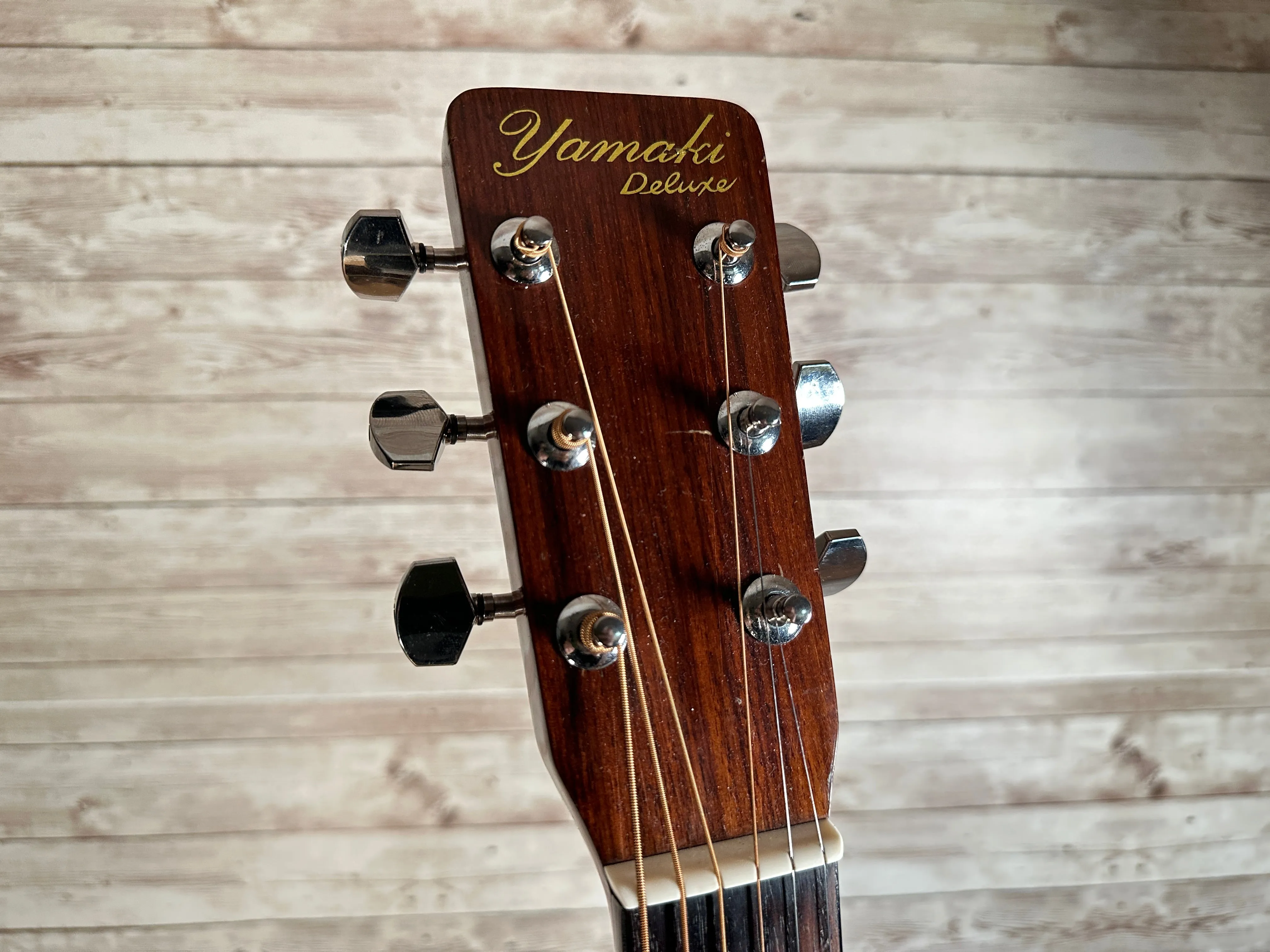 Yamaki AY333S Deluxe Folk Dreadnaught Used