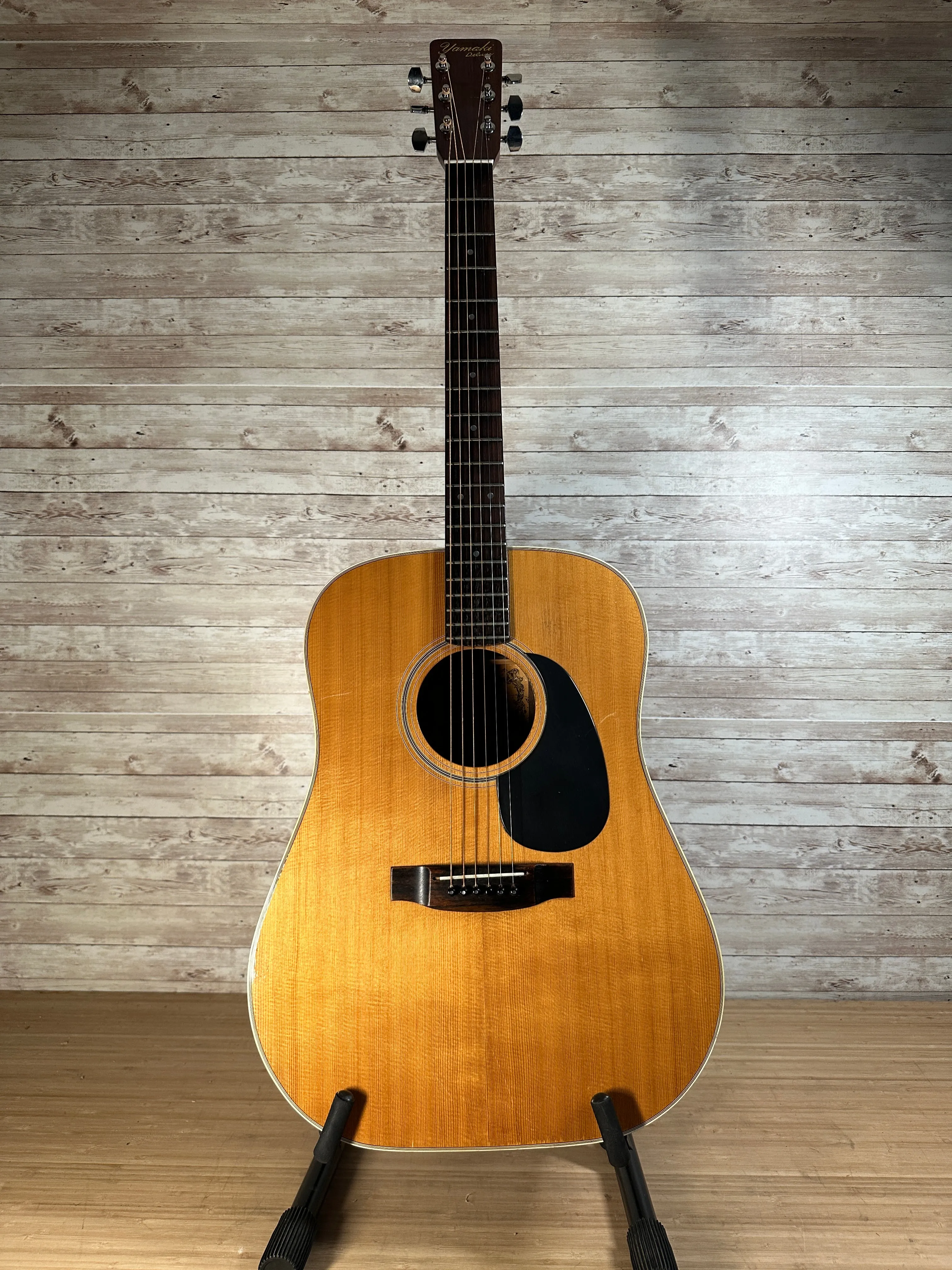 Yamaki AY333S Deluxe Folk Dreadnaught Used